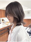 ボブ/ショート/レイヤーカット/顔まわり/白髪ぼかし/ハイライト