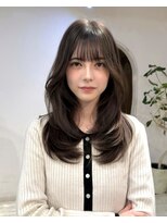 レイラバイアフロート 吉祥寺(Lila by afloat)&nbsp;レイヤーカット／顔まわりレイヤー／くびれミディアムレイヤー