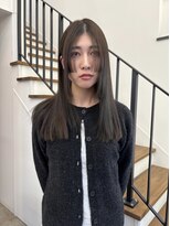 ペイジヘアー(paige hair)&nbsp;顔周りデザインカット／オリーブベージュ