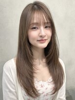 ナナローネス 渋谷(nana loness)&nbsp;レイヤーカット まろやかベージュ 韓国レイヤー くすみベージュ