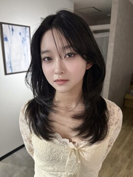 エトワ 中央店(etoi) 大分ミディアムレイヤーかるめ韓国レイヤーくびれスタイル
