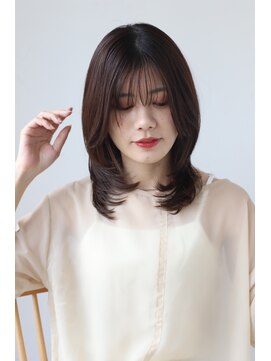 エクリ シセイドウ 麻布十番店(equri×SHISEIDO) 【麻布十番】ミディアムヘア