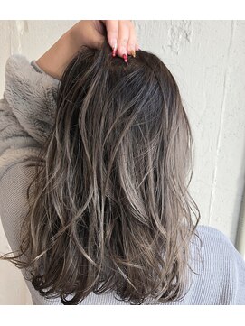 エイト 福岡天神店(EIGHT fukuoka) 【EIGHT福岡】nabe_バレイヤージュ×ペールシルバー☆