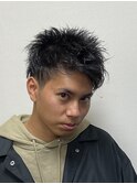 男らしい!スパイキーなツーブロック