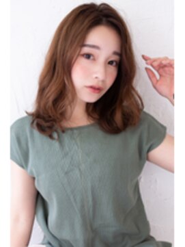 ラフィス ヘアー ロビン 名古屋店(La fith hair robin) 【La fith】 センターパート×ミディアム