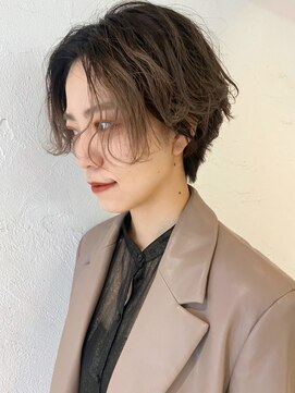 アイティーバイアルバム 下北沢店(IT by ALBUM) ブラウンショート_アースカラーくびれヘアツートン_ba377821
