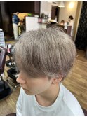 マッシュ　ブリーチカラー　ミルクティーベージュ