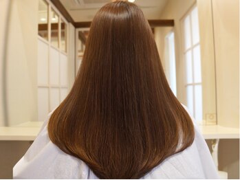 シャンスヘアアンドスパ 浦和(CHANCE hair&spa)の写真/【浦和ヘッドスパ】毛髪強化剤入りのパーマ剤で頑固なくせ毛～ハイダメージ毛まで美髪へ導きます/髪質改善