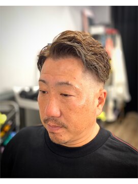 バングー(VANGOO) フェードパーマアップバング