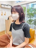 くびれボブ。ボルドーブラウン。