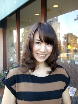 ヘアアンドメイク アリス(Hair&Make Alice)の写真/【吉塚駅直結】心地よく過ごせる、女性スタイリストonlyのこだわりサロン♪平日限定クーポンも◎