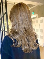 エリマ 横浜西口(elima)&nbsp;横浜西口ダブルカラーミルクティーベージュカラーイルミナカラー