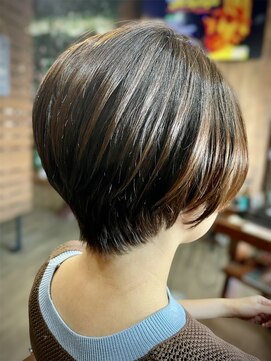 フェニーチェ アヴァンティ インターナショナルヘアサロン(fenice avanti) ショートボブ