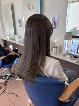 アトリーチェタ 田富店(ATTRICE) オリーブグレージュ