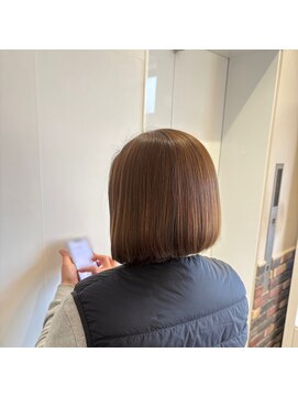 ネオリーブシェリエ 浅草店(Neolive cherie) 明るめブラウン前下がりボブ