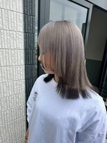 アース 四日市店(HAIR&MAKE EARTH) シルバーグレージュ×外ハネボブ