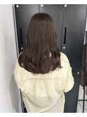 ふんわりセミロング×グレージュカラー