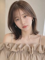 ノア(NOA)&nbsp;【NOA】くびれミディレイヤーカットアッシュグレージュ韓国ヘア