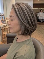 ヘアスタジオルース(HAIR STUDIO LUZ)&nbsp;40代50代60代の大人ボブ/白髪ぼかしハイライト/堀江/北堀江