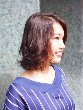 フラムリングス麻布(Framlings azabu) ミディアムレングス×デジタルパーマ