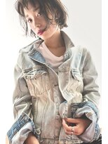 ヘアーアンドアトリエ マール(Hair&Atelier Marl)&nbsp;【Marl】ハイライト入りブルージュカラーの無造作ショートボブ