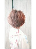 大人かわいいフェミナンピンクの小顔ショートボブ