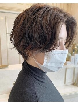 アルティナ(artina) センターパートショート［artina町田］