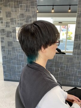 シャイン(Shine) ウルフカット / インナーグリーン / メンズ