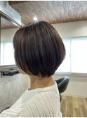 ショートボブ