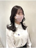 ミディアム"くびれヘア"