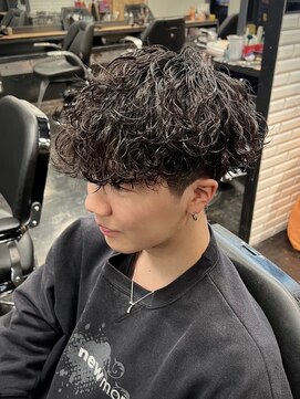 ビンゴ(BINGO) 1176アッシュブラックツイストスパイラルパーマサーフスタイル