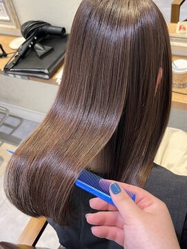 ブレンドバイハピネス(Blend by happiness) アッシュブラウン×髪質改善トリートメント