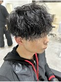 メンズマッシュパーマ波巻スパイラルパーマニュアンスパーマ眉毛