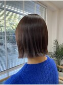 ぱつっとBob×ベージュ