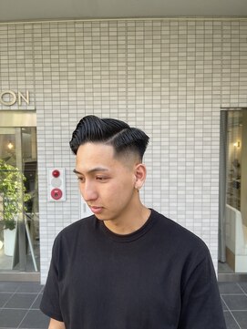 アルジャーノンリトリート(ALGERNON retreat) 73スキンフェードカット