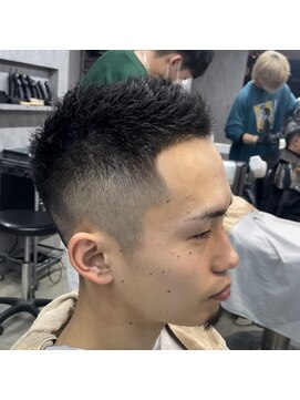 ダズルヘアーエイチ(DAZZLE hair H) フェードスタイル