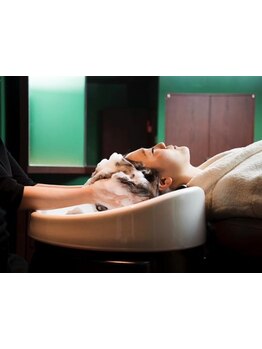 《頭浸浴導入店！》癒しの頭浸浴【5分間の新感覚の癒し】￥1500→￥1000 短い時間で癒されたい方にも◎