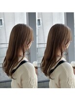 シー.(SHE.)&nbsp;ミルクティーベージュ×ゆるロング