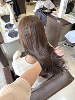 フォルテ 草薙店 ブリーチなし オリーブベージュ 西村ひより