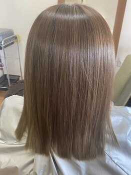 ヘアーメイク ラポール(HAIR MAKE RAPPORTS)の写真/髪質改善超音波トリートメントが女性に人気◎日々のスタイリングで傷んでしまった髪に本来の潤いとツヤを♪