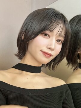 オーラ オモテサンドウ(Aura omotesando) 大人かわいいくびれ"レイヤー"ボブ