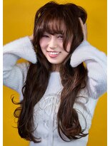 アンアタッシュ(UNE ATTACHE)&nbsp;FeatherVeil｜ふわふわ×透明感ベージュ×大人可愛いレイヤー