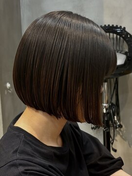 エリマ 調布(elima) 調布白髪染めミディアムボブベージュアッシュグレージュカラー