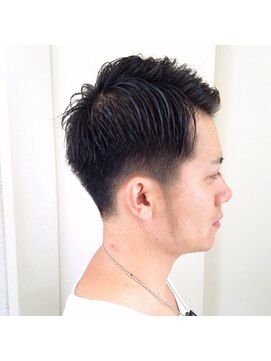 ファム ヘアーデザイン(fam hair design) 【fam】スタイリッシュショート