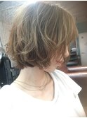 ホワイトベージュ
