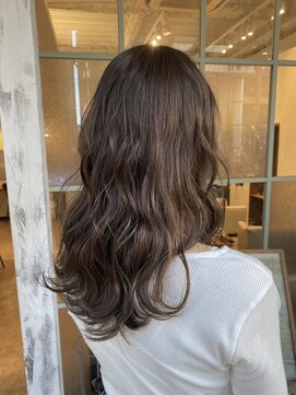 ラウブロッサム 大宮西口店(Lau Blossom) アッシュグレー