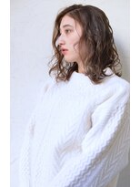 ロイジー(roijir)&nbsp;roijirイルミナインナーカラーxスパイラルxセンシュアルショート