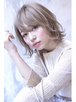 マノン バイ エイチ(MANON by H)&nbsp;《MANON》フェミニンボブ×ホワイトアッシュ