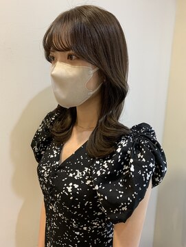 シェノン 西梅田(CHAINON) レイヤーカット/ウェットヘア/デザインカラー/ベージュ/ブラウン