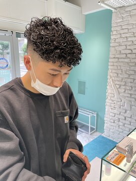 リーホリエ(Lee Horie) ハードパーマ